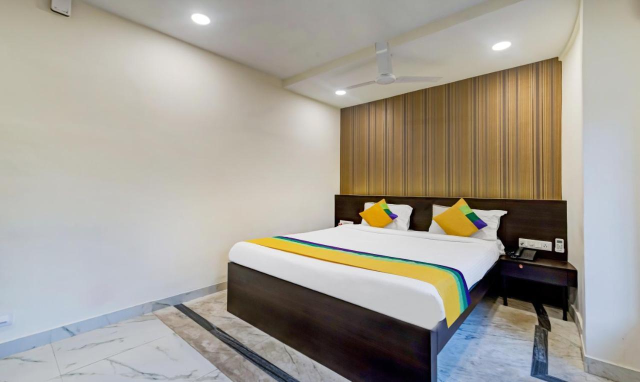 Itsy Hotels Neeranand Plaza Kalküta Dış mekan fotoğraf