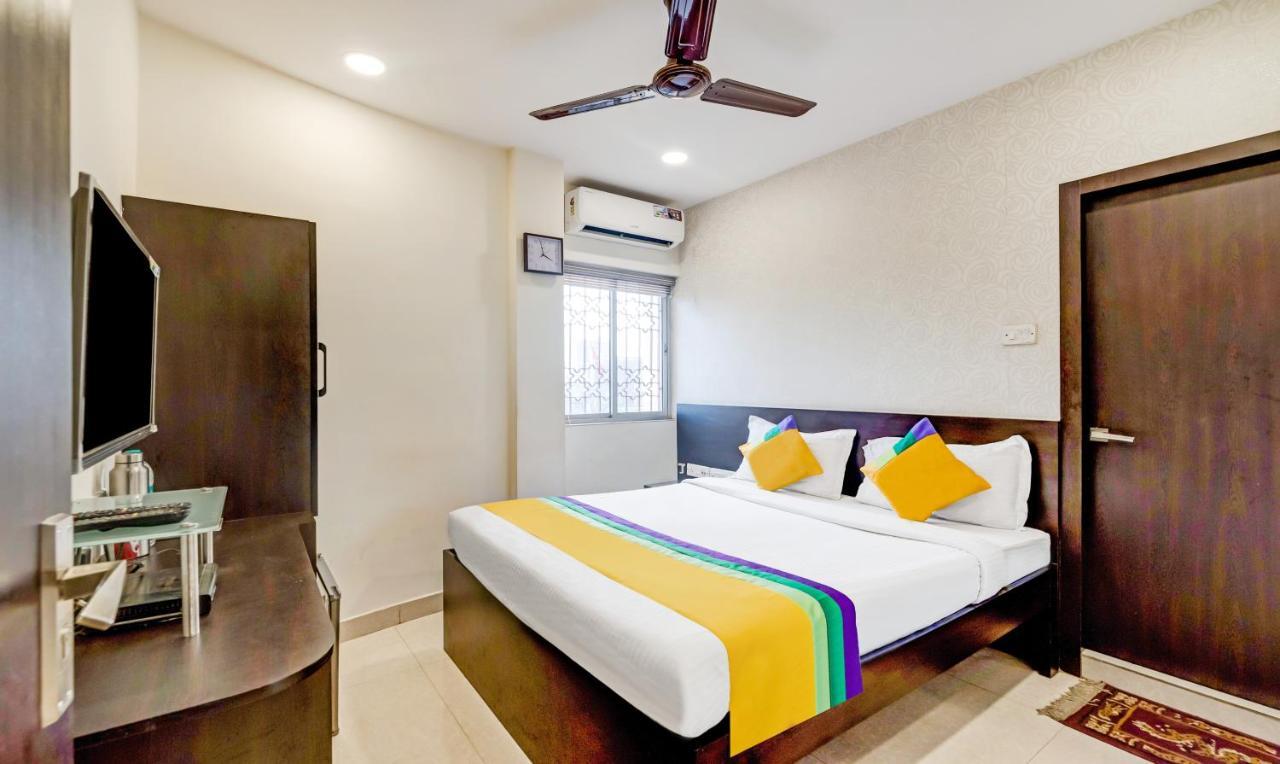Itsy Hotels Neeranand Plaza Kalküta Dış mekan fotoğraf