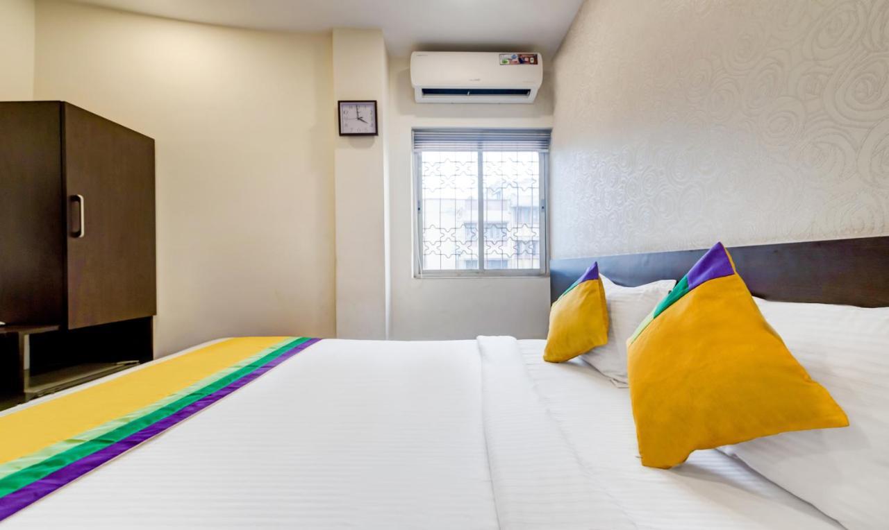 Itsy Hotels Neeranand Plaza Kalküta Dış mekan fotoğraf