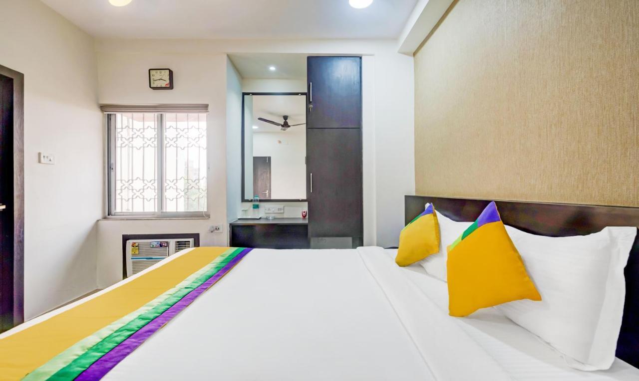 Itsy Hotels Neeranand Plaza Kalküta Dış mekan fotoğraf